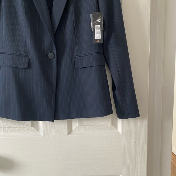 NWT Willow & Thread Blue Pin-strip Blazer - Picture 4 of 10